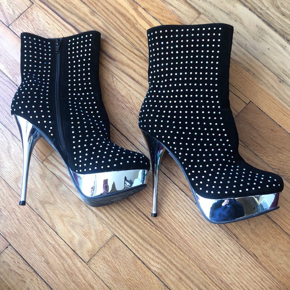 HENRY FERRERA STUDDED BOOTS
